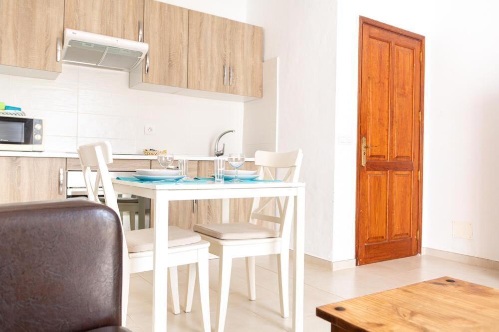 Apartment Luna Nudist Place Charco del Palo Exterior photo