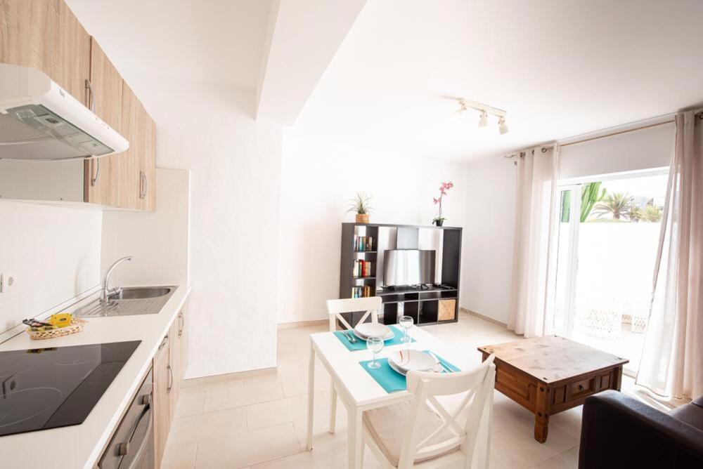 Apartment Luna Nudist Place Charco del Palo Exterior photo
